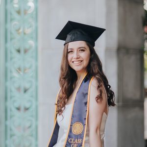 Meet your Posher, Karina